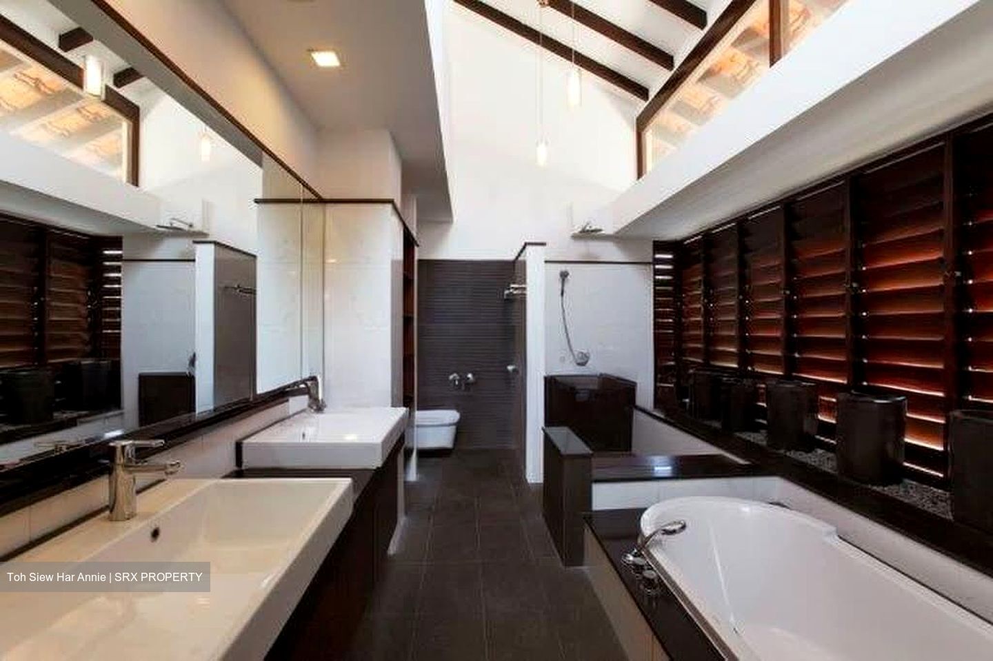 Ocean Drive (D4), Detached #584294271